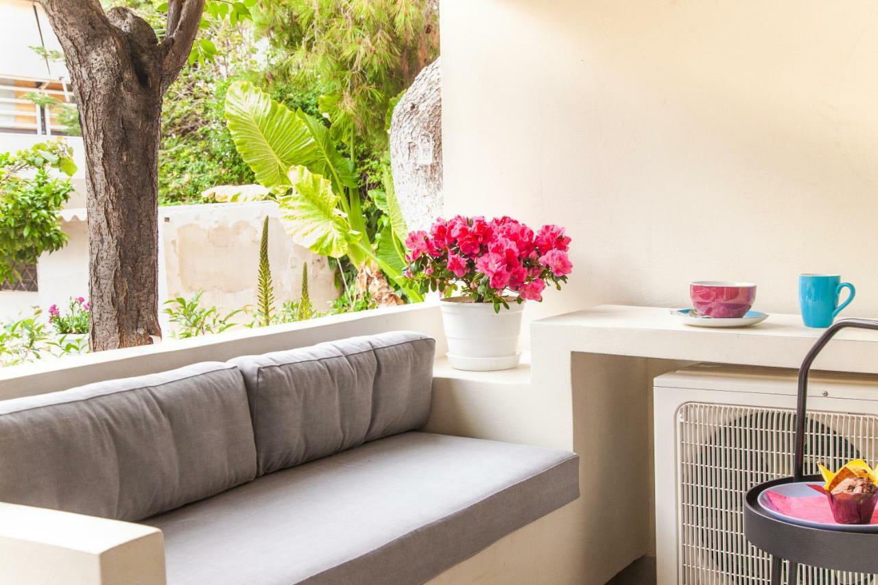 Sweet Suite Flora In Vouliagmeni เอเธนส์ ภายนอก รูปภาพ